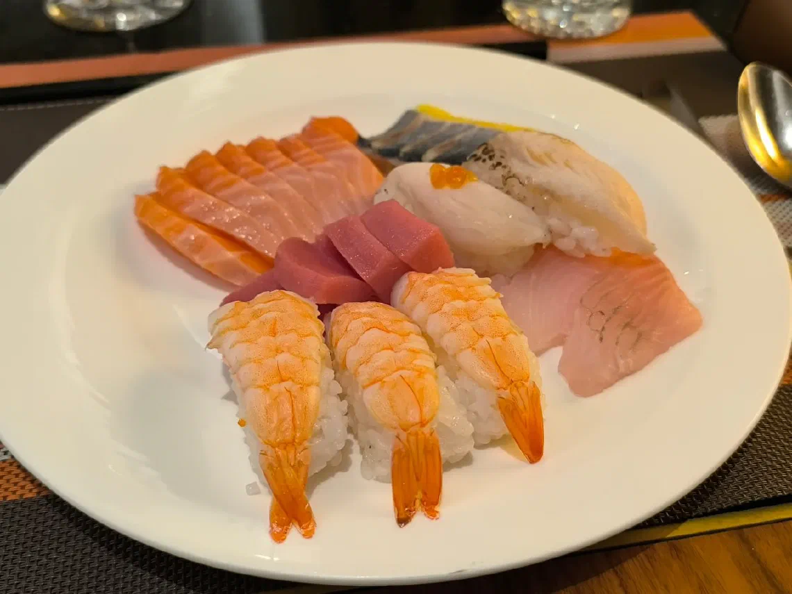 Sofitel буфет vs лаунж 🦞